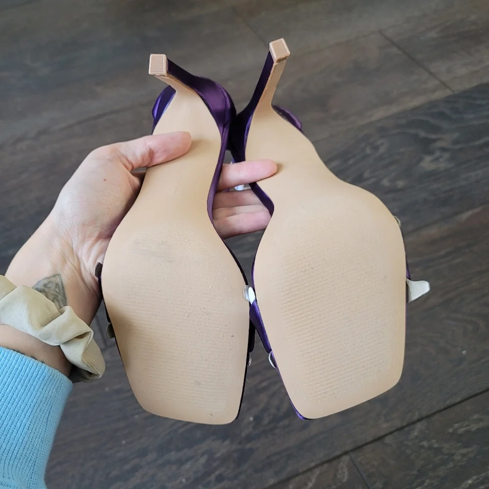 NEW Fashion Nova Satin Heels - Picture 5 of 7